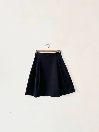 JIL SANDER　タックスカート　ネイビー 画像1