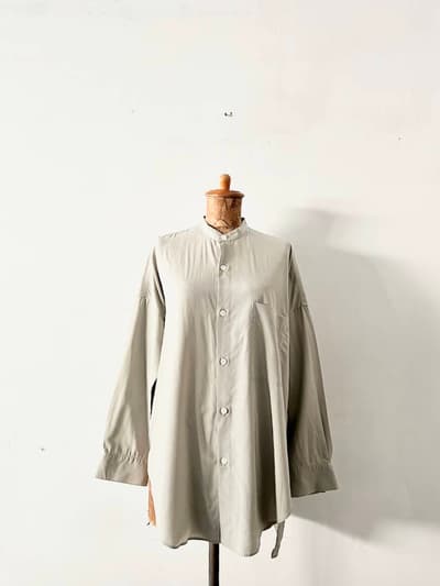 【美品】GALERIE VIE　セルロースブロード スタンドネックシャツ　サイズ36 画像1
