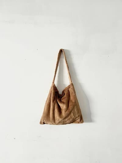 【美品】Honnete　ファートートバッグ 画像1