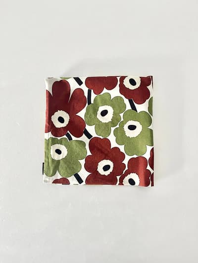 【美品】marimekko　ウニッコ　クッションカバー　　 画像1