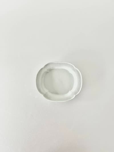 【美品】新道工房　白磁木瓜皿（大）  3 画像1