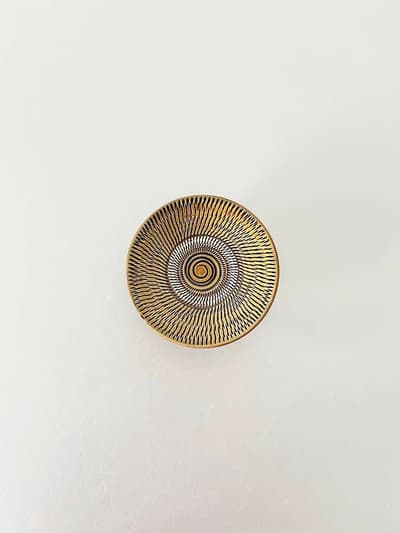 【美品】小鹿田焼　小袋窯　5寸皿　飴釉飛びかんな　2 画像1