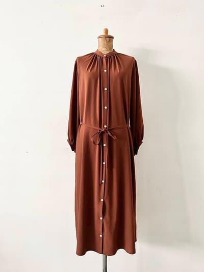 Crespi   ワンピース　ポリエステル　赤茶 画像1