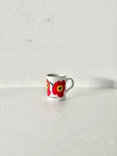 【VINTAGE】marimekko　ENGLAND製　マグカップ　unikko　赤　 画像1