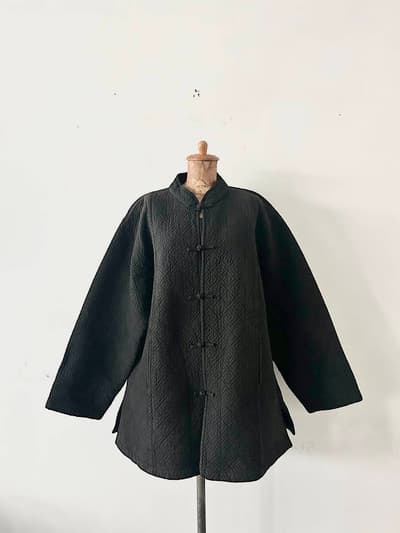 ヂェン先生の日常着　綿入れチャイナコート　黒 画像1