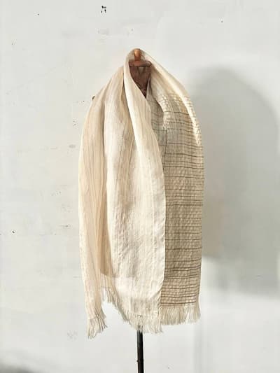【美品】MAKI TEXTILE STUDIO 　シルク　ストール　フリンジ　　 画像1