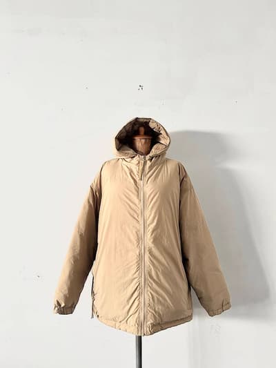 MUJI labo 撥水 ダウンジャケット　サイズM ベージュ　フード付き 画像1