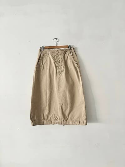 【美品】45R　おこめチノのチーゴスカート　五分つき 画像1