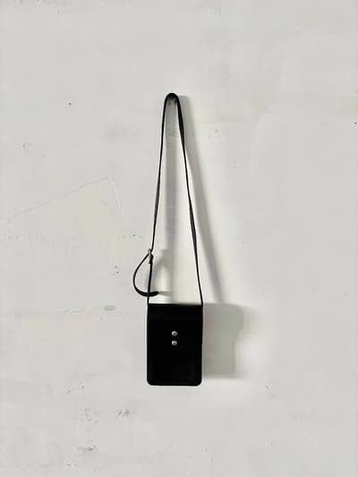 【美品】MARGARET HOWELL　VEGETABLE TANNED LEATHER　バッグ　牛革　 画像1
