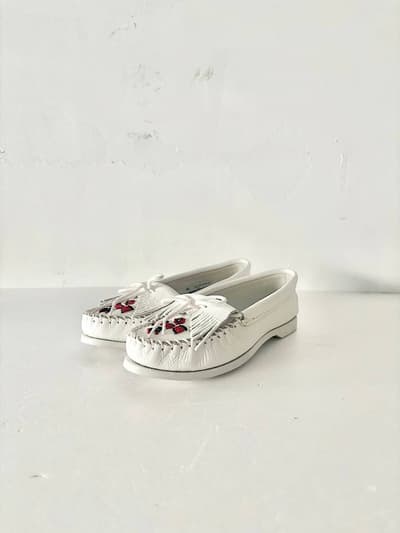 【未使用】MINNETONKA　 THUNDERBIRD　刺繍　7.5　 画像1
