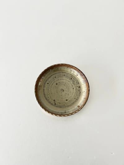 【美品】ネギシ製陶　縁取り皿5寸　糖白　 画像1