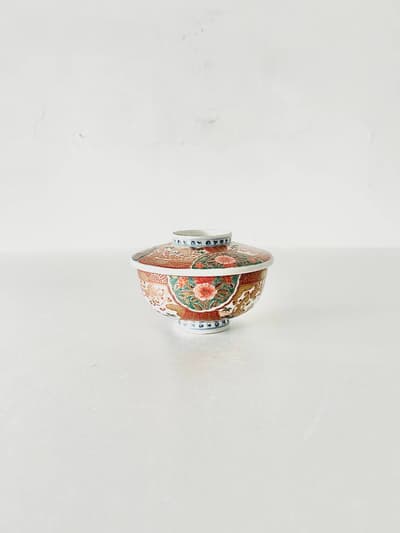 【骨董】古伊万里　蓋付き茶碗　色絵　① 画像1