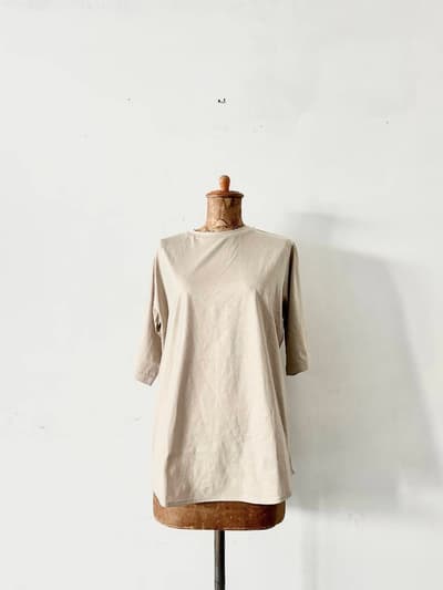 【美品】le vent souffle　Tシャツ　サンドベージュ 画像1