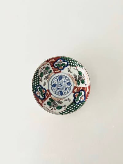 【骨董】古伊万里　色絵　皿　　5.5寸皿　③ 画像1