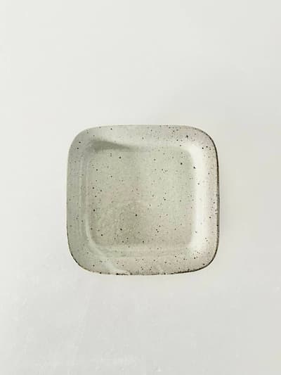 【美品】寺村光輔　陶器　　正角皿　泥並釉　① 画像1