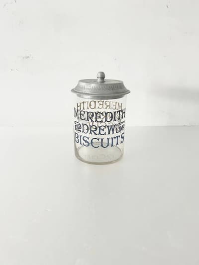 【イギリスアンティーク】ビスケットジャー　蓋付き　MEREDITH AND DREW　BISKET 画像1