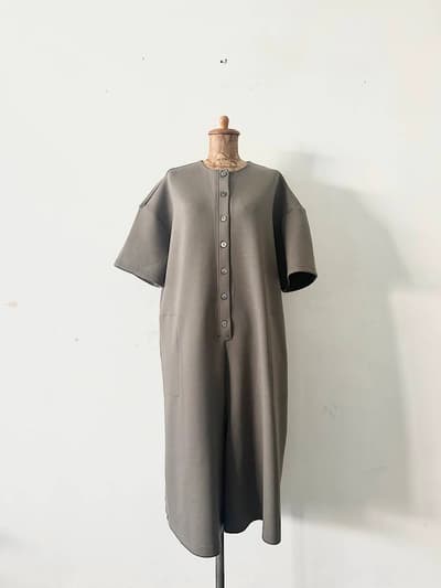 【美品】mizuiro ind　クルーネックオールインワン　グレー 画像1