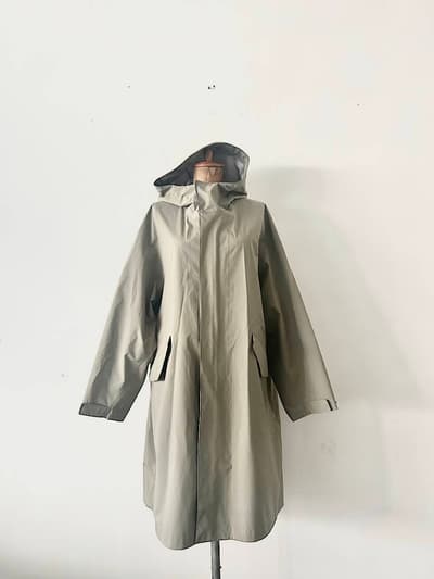 【美品】LE GLAZIK　ナイロンタフタ フーデッドコート 　レインコート 画像1