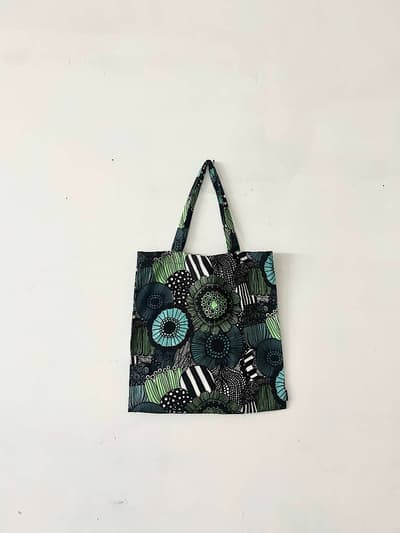 【美品】marimekko　Pieni Siirtolapuutarha ファブリックバッグ 画像1