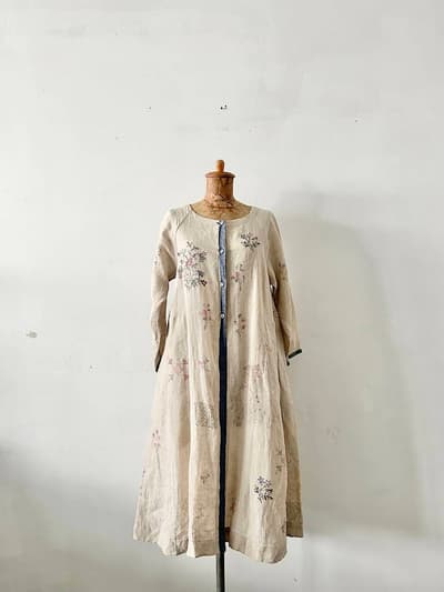 【美品】eka　刺繍前開リネンワンピース　インド製　 画像1