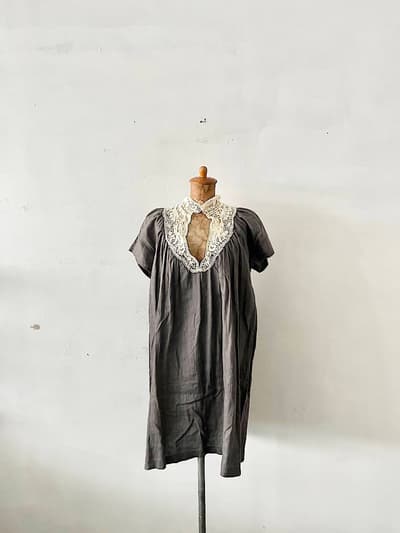 【美品】ina　レース刺繍ワンピース　リネン　 画像1
