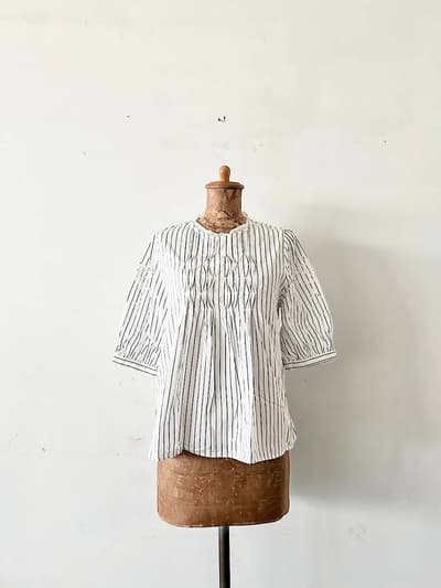 nesessaire　首元レース　ストライプシャツ　サイズF　 画像1