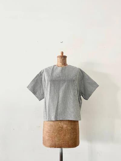 【美品】アトリエダンタン  シアサッカーブラウス 画像1