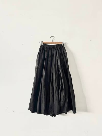 【美品】FRANCESCA AMAM LABEL　ギャザーパンツ　裏地付き 画像1