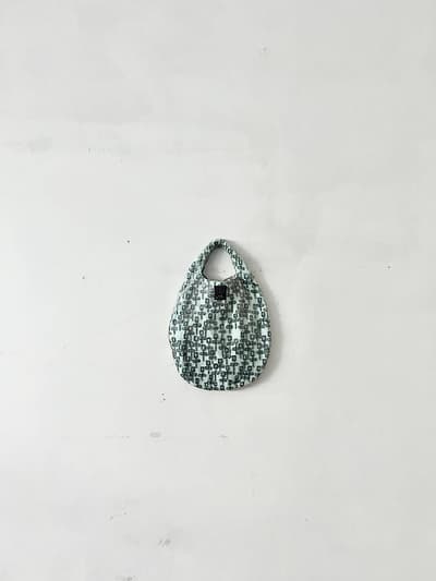 【美品】mina perhonen　choorus　エッグバッグ 画像1