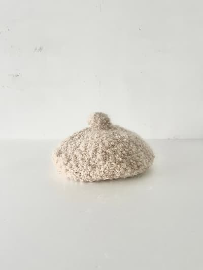 【美品】hitomi shinoyama ボンボン付 ニット ベレー帽 画像1
