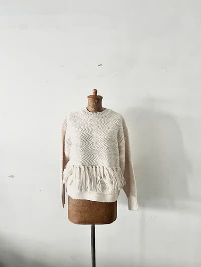 B:MING  LIFE STORE by BEAMS　ジャカード フリンジ プルオーバーニット 画像1