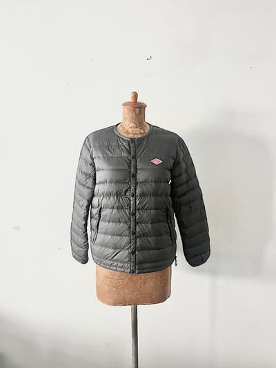 DANTON　クルーネックインナーダウンジャケット　サイズ36 画像1