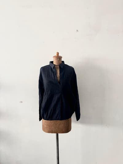【美品】Le pivot　ウールシャツ　ネイビー 画像1
