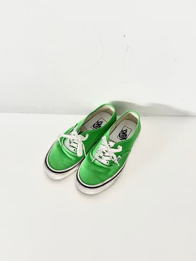 Vans　キャンバススニーカー　グリーン　サイズ８ 画像1