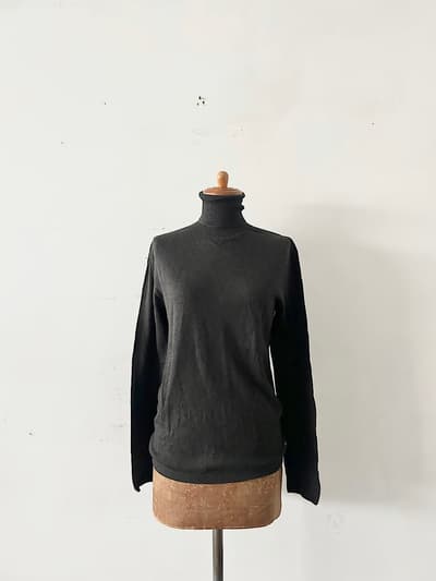 【美品】45R　超ガーゼ　タートル　ニット　コットン　墨黒　サイズ2　 画像1
