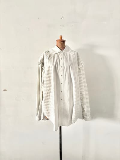 【未使用】native village 刺繍襟シャツピンストライプ　 画像1