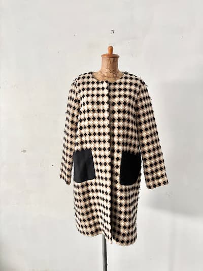 haupia　ノーカラー　刺繍コート　サイズ38   画像1