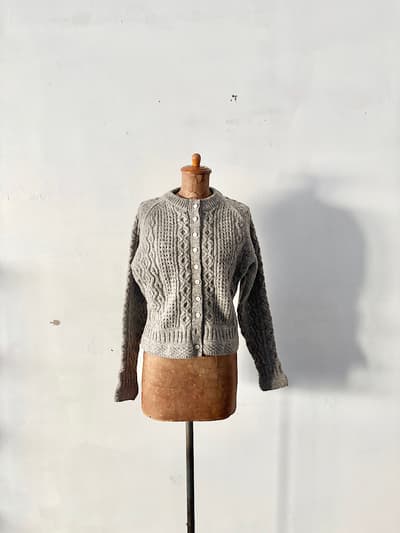 cardo fabrica　ケーブルニットカーディガン　グレー　 画像1