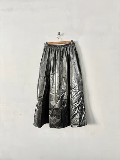 【美品】BEAUTY&YOUTH　ナイロンコーティングスカート　Silver　MEDIUM　 画像1