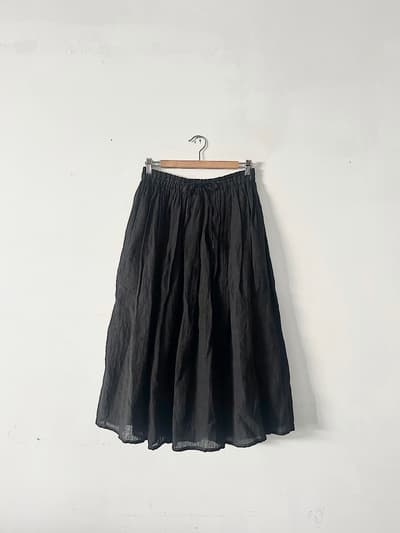 【美品】maiso de soil　Power loom Linen　Gathered Skirt　黒 画像1