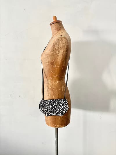 【美品】Herve Chapelier　1927F レオパードナイロン舟型ショルダーバッグ　 画像1