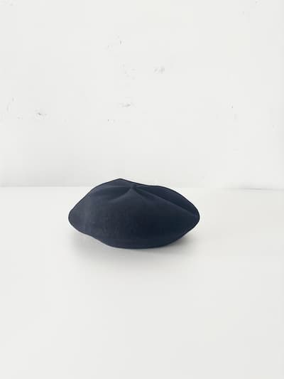 【未使用】　mature ha.　BERET top gather　ウールベレー帽　ネイビー   画像1