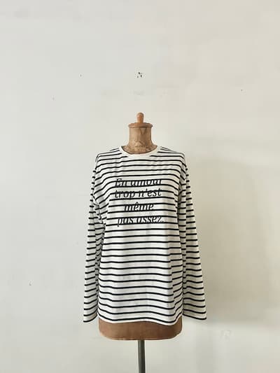 【美品】abahouse mavie　ロゴ入りロングスリーブTシャツ　フリーサイズ 画像1