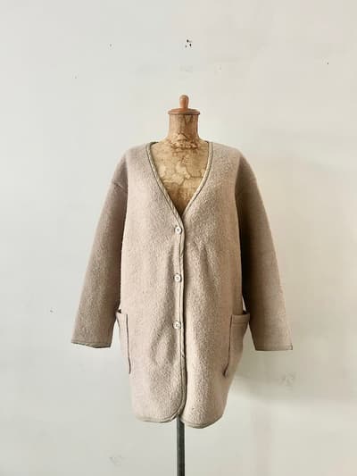 【美品】LABORATORY　ウールカーディガン　サンドベージュ 画像1