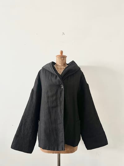 【美品】SOIL　WOOL LINEN PLAIN WITH QUILTED LINING HOODED JACKET　サイズ２ 画像1