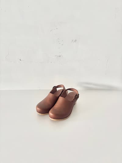 【美品】dansko　バッグストラップサンダル　サイズ37　 画像1