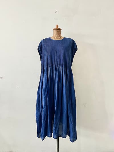 【美品】Maison de soil　オーバーダイ　ギャザーノースリーブコットンワンピース　ブルー　 画像1