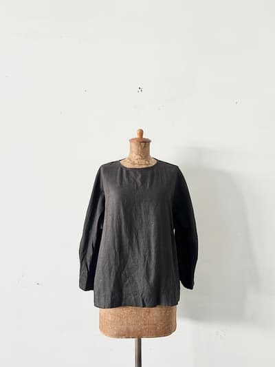 【美品】Hands of creation　リネンブラウス　墨黒　サイズF 画像1