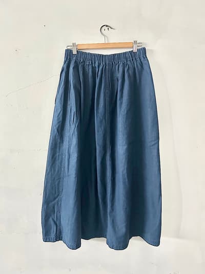 【美品】45R　ゴマデニム　スカート　インディゴ　サイズ2　定価3.9万　 画像1