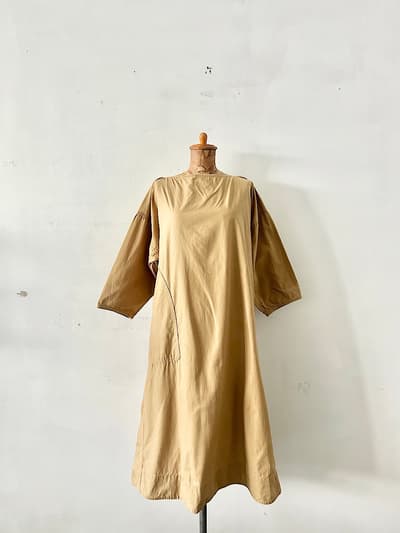【美品】定価4.4万　45R　コーティングウェザー テントドレス　ベージュ　 画像1